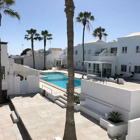 Sea Breeze With Shared Pool And Near The Beach Daire